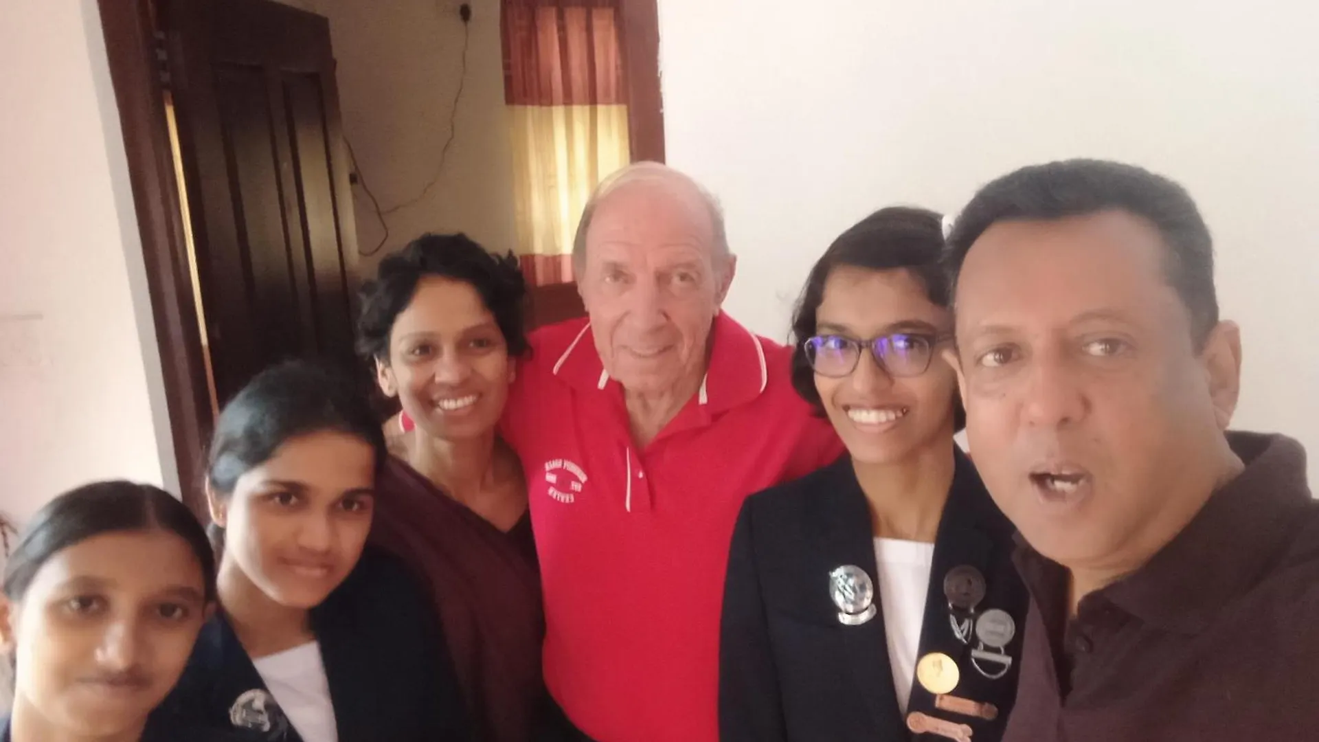 Hotel Vino Villa Tourists & Local Accommodations - 24 Hrs Kandy