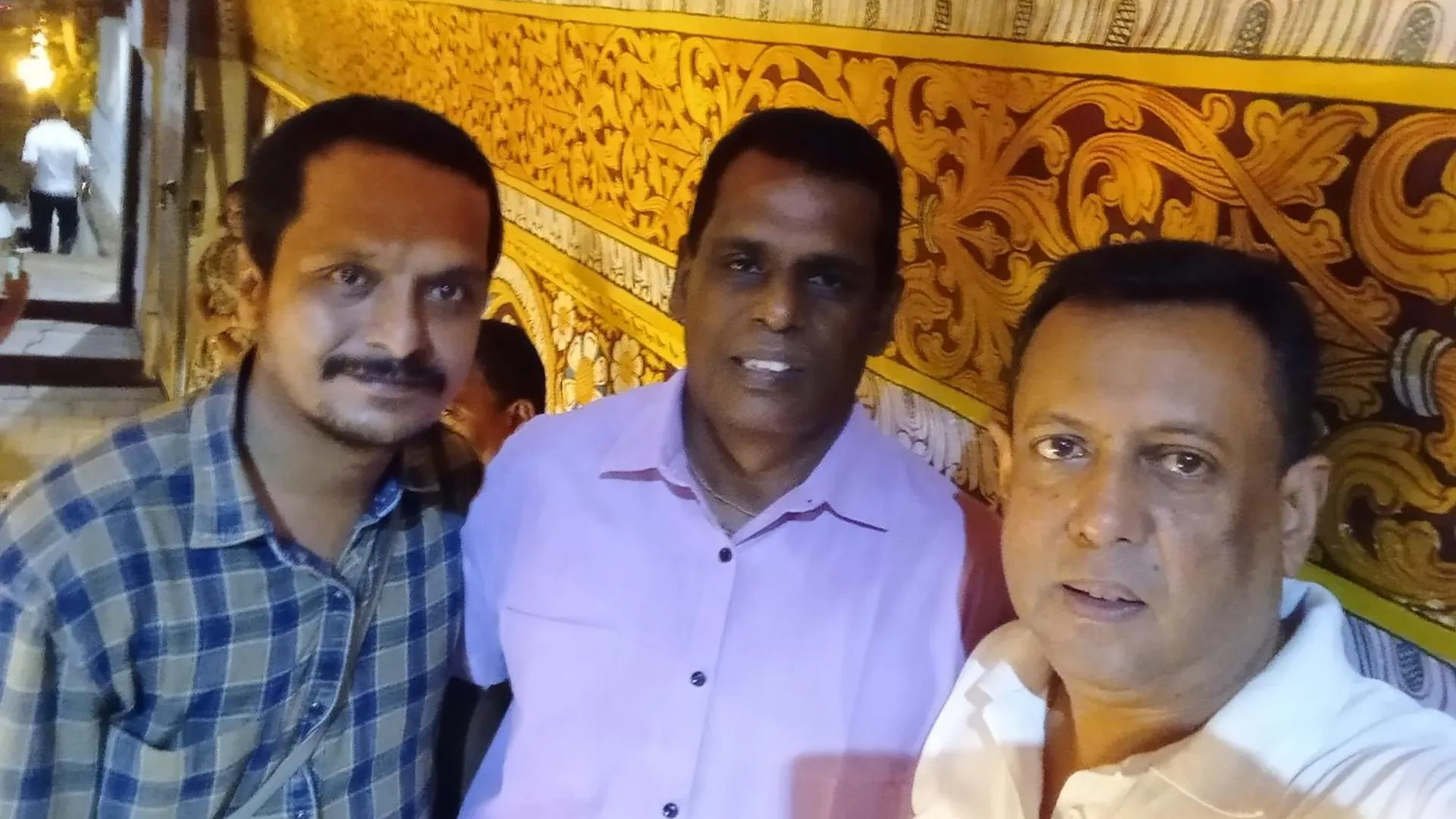 Hotel Vino Villa Tourists & Local Accommodations - 24 Hrs Kandy